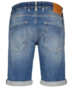 901 Shorts Destroyed