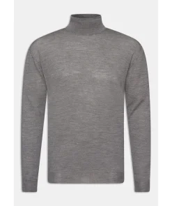Cole Rollneck
