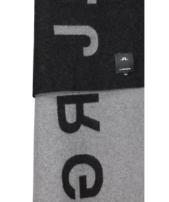 Frame Signature Scarf