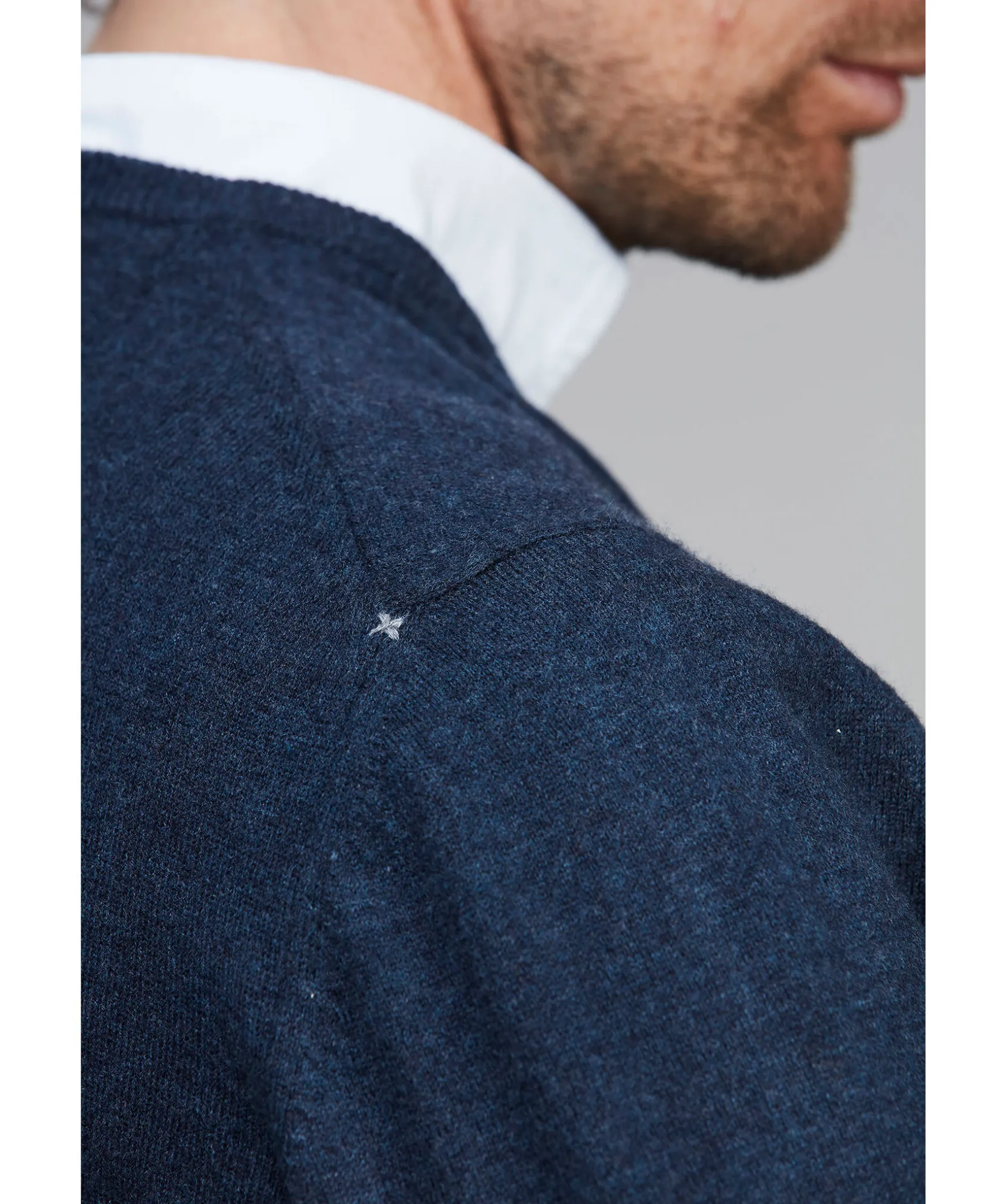 Geelong V-Neck Sweater