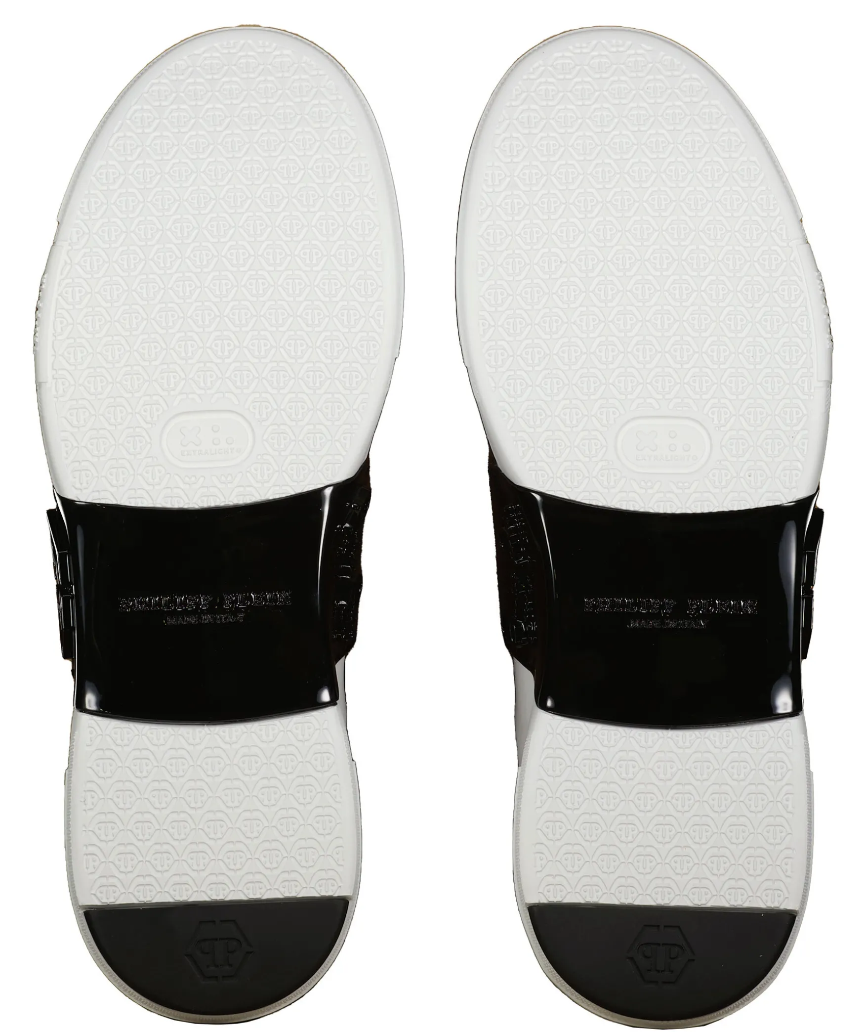 Phantom Kicks Sneaker