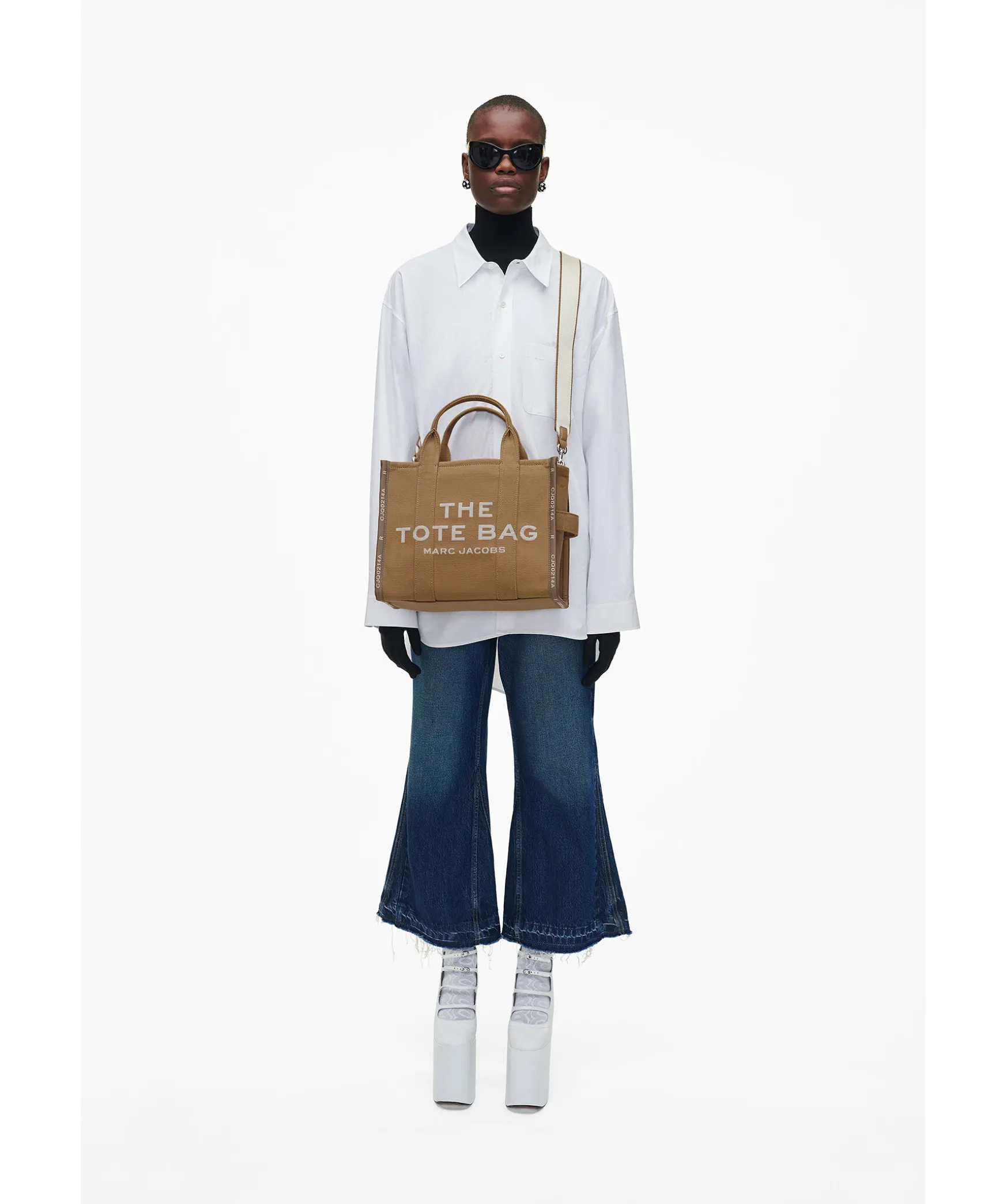 The Medium Canvas Tote