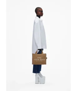 The Medium Canvas Tote