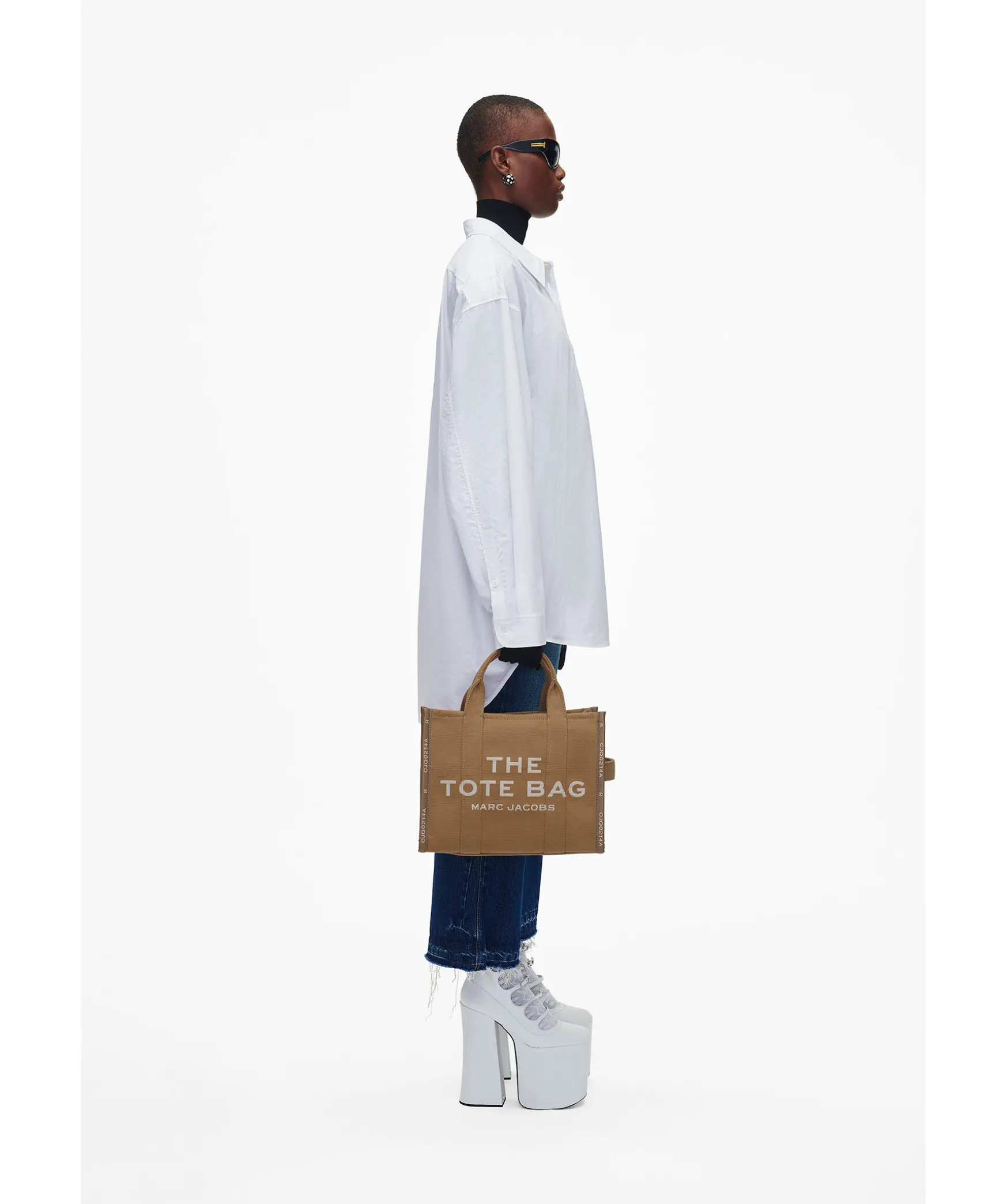 The Medium Canvas Tote