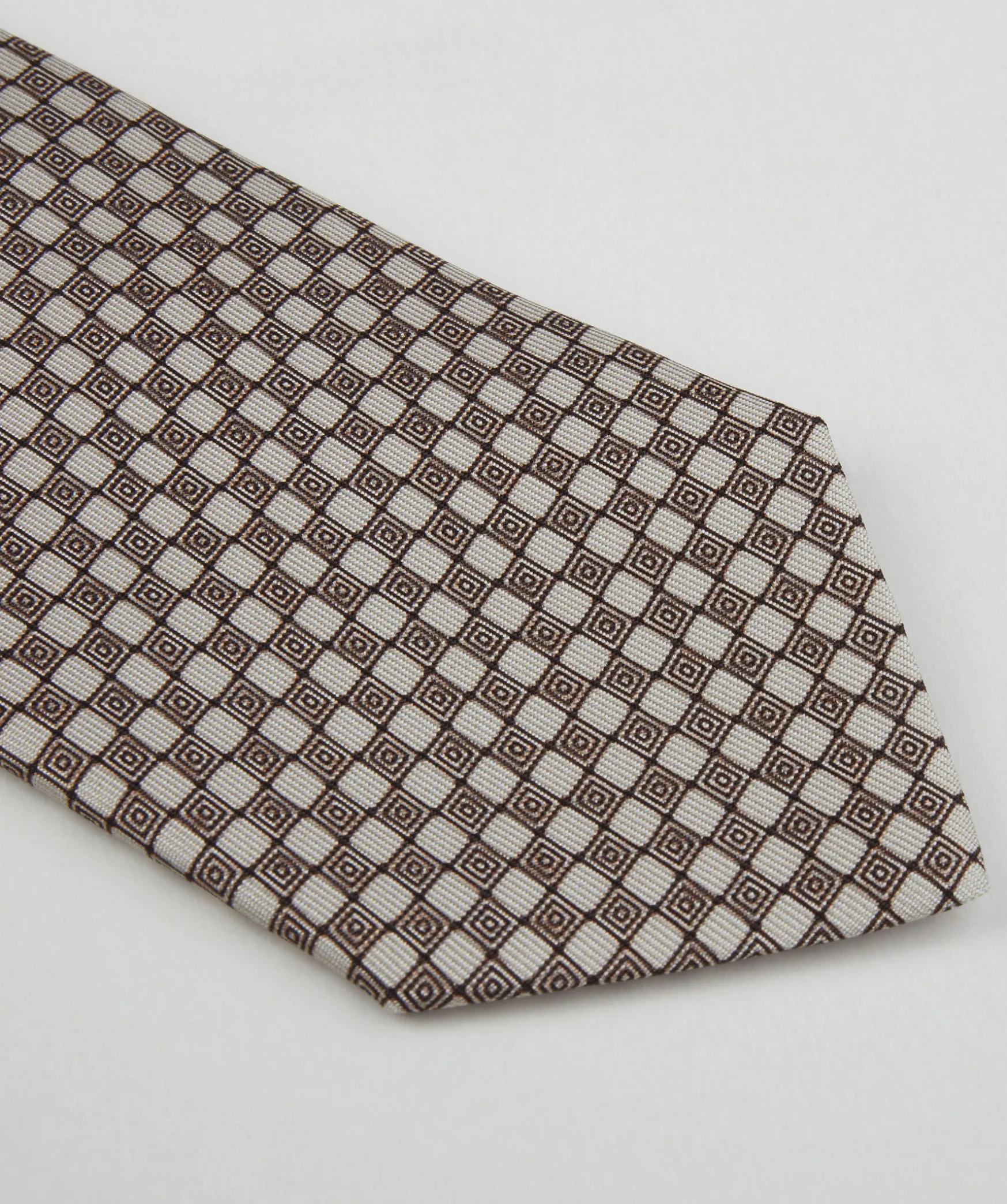 Tie Silk